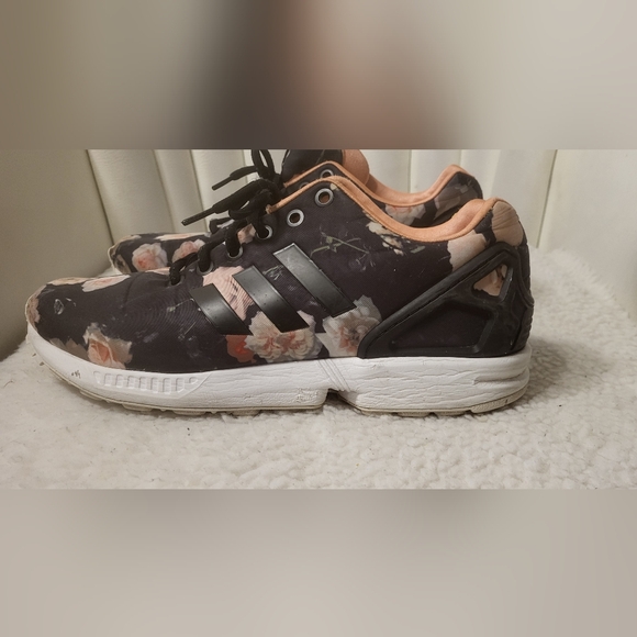 Adidas Torsion Shoes Women's Multicolor Flower Sneakers. 8.1/2. - Picture 2 of 11